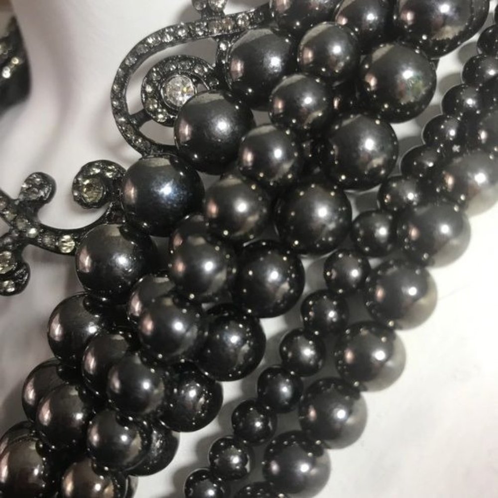 Gunmetal & Crystal Statement Necklace - Picture 4 of 6